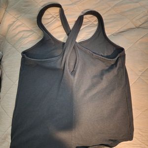 Women's under armour tank top